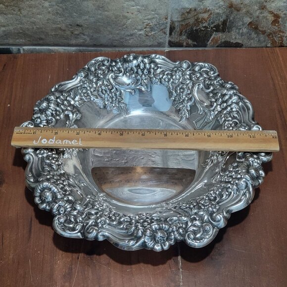 Vintage Silver Plated Metal Floral Serving Platter Tray - Picture 8 of 11